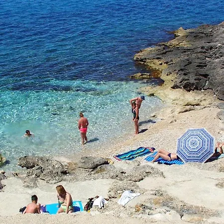 With A Parking Space Ivan Dolac, Hvar - 15483 Апартаменты