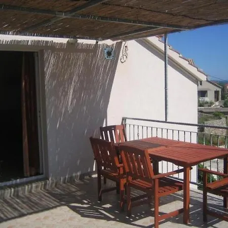 With A Parking Space Ivan Dolac, Hvar - 15483 Apartman